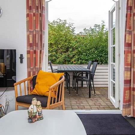 5 Person Holiday Home In R M Sønderby Exteriör bild